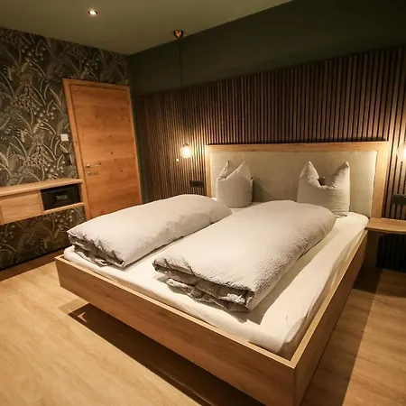 Apartament Luisalle *